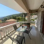 Ionian Escape איה אפימיה