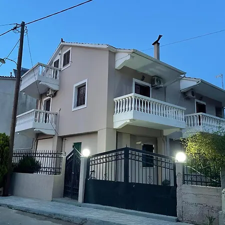 Ionian Escape דירה
